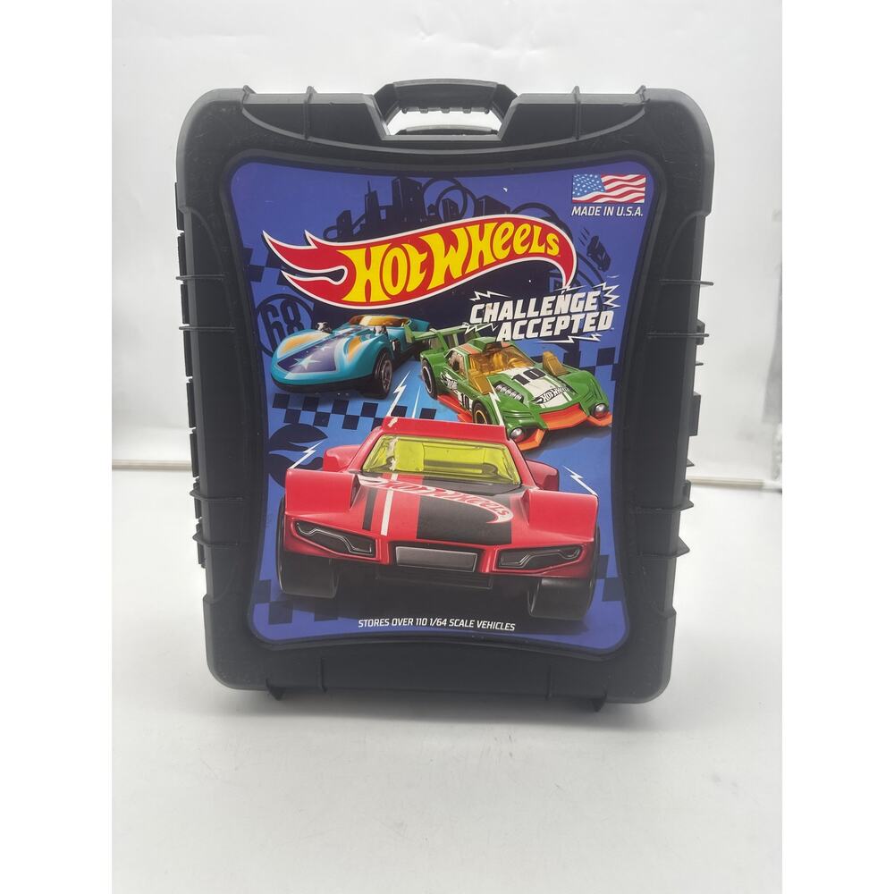 Hot Wheels Challenge Accepted Car Storage Case Holds 110+ Cars 1/64 Scale Black